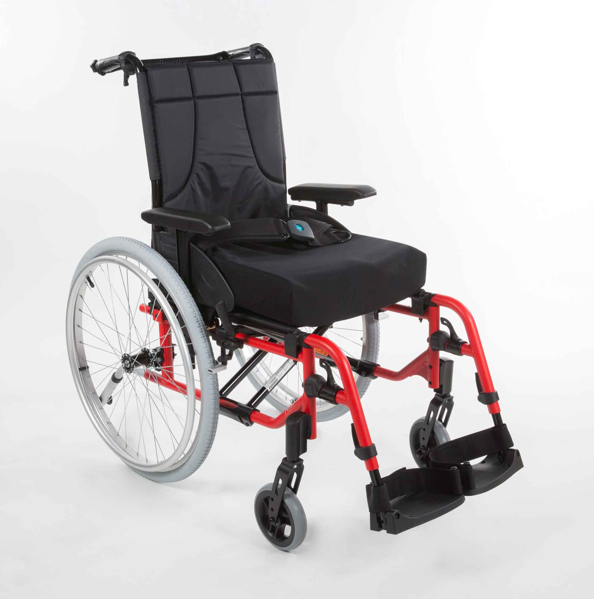 Multifunktionsrollstuhl Netti 4U CE Plus silber>>>>SB 50 cm