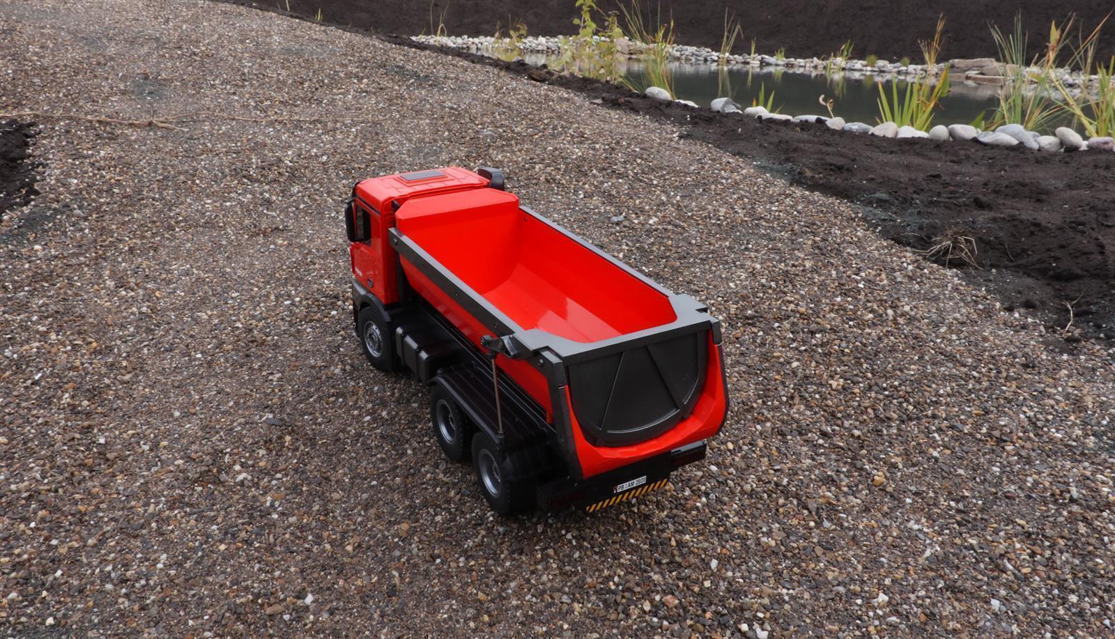 Mercedes-Benz Arocs Lizenz LKW Kipper 2