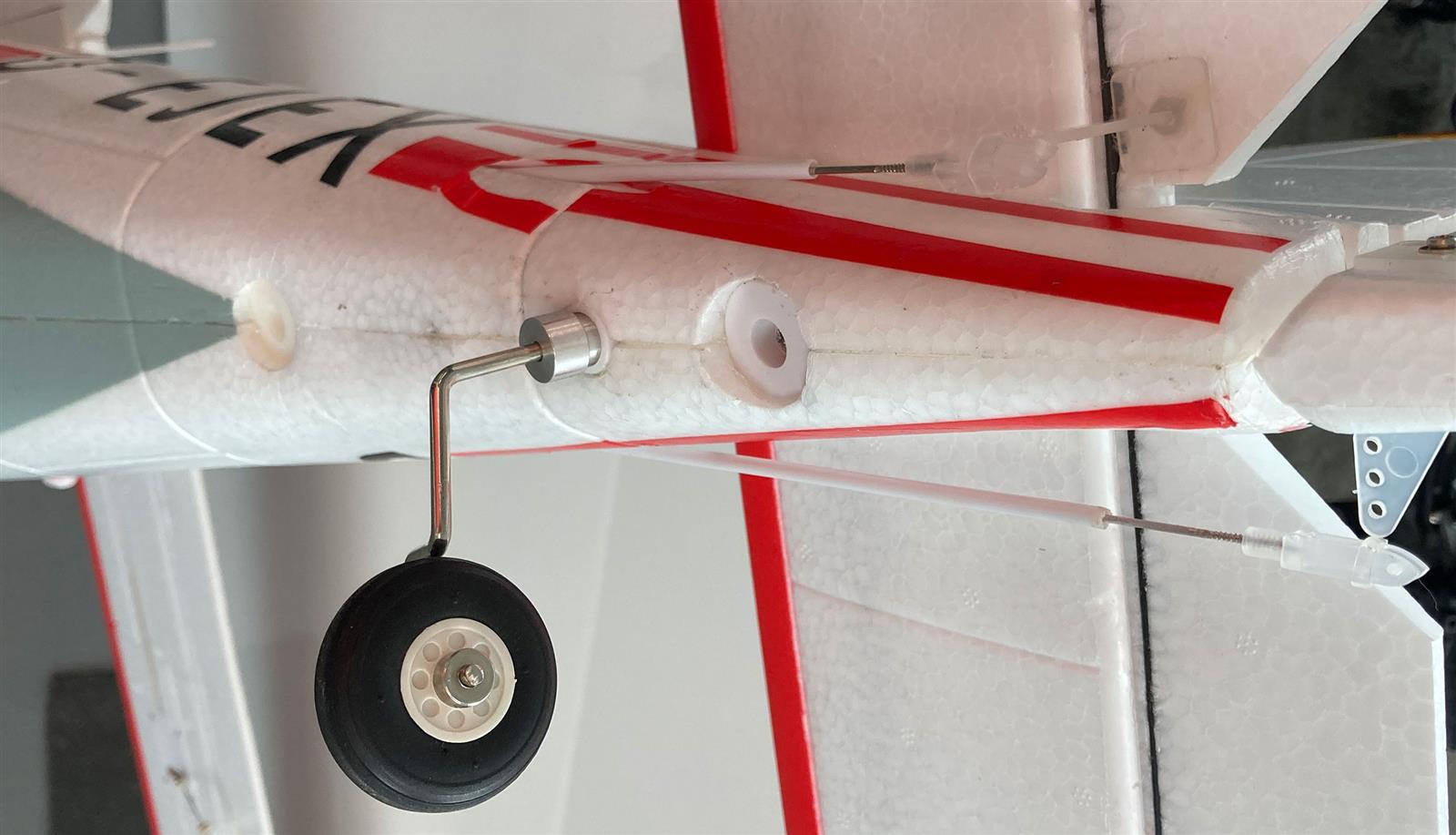 AMXFlight DO-27 rot/weiß EPO PNP