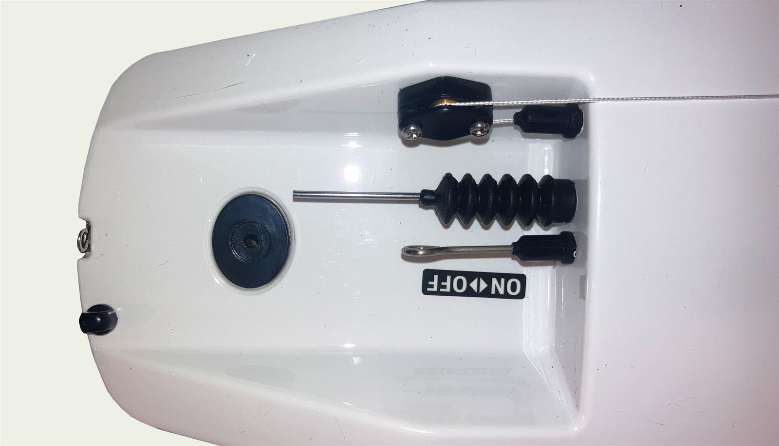 DragonFlite 95 Renn-Segelboot 950mm ARTR DragonFlite 95 Renn-Segelboot 950mm ARTR