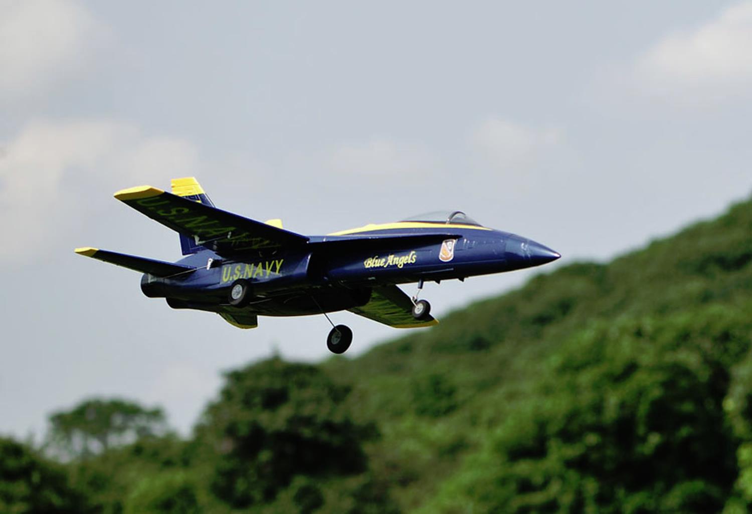 F18 Jet Blue Angel 656mm PNP 64mm EDF