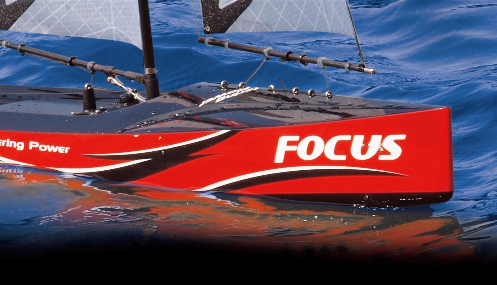Focus V2 -100cm Racing Yacht 2