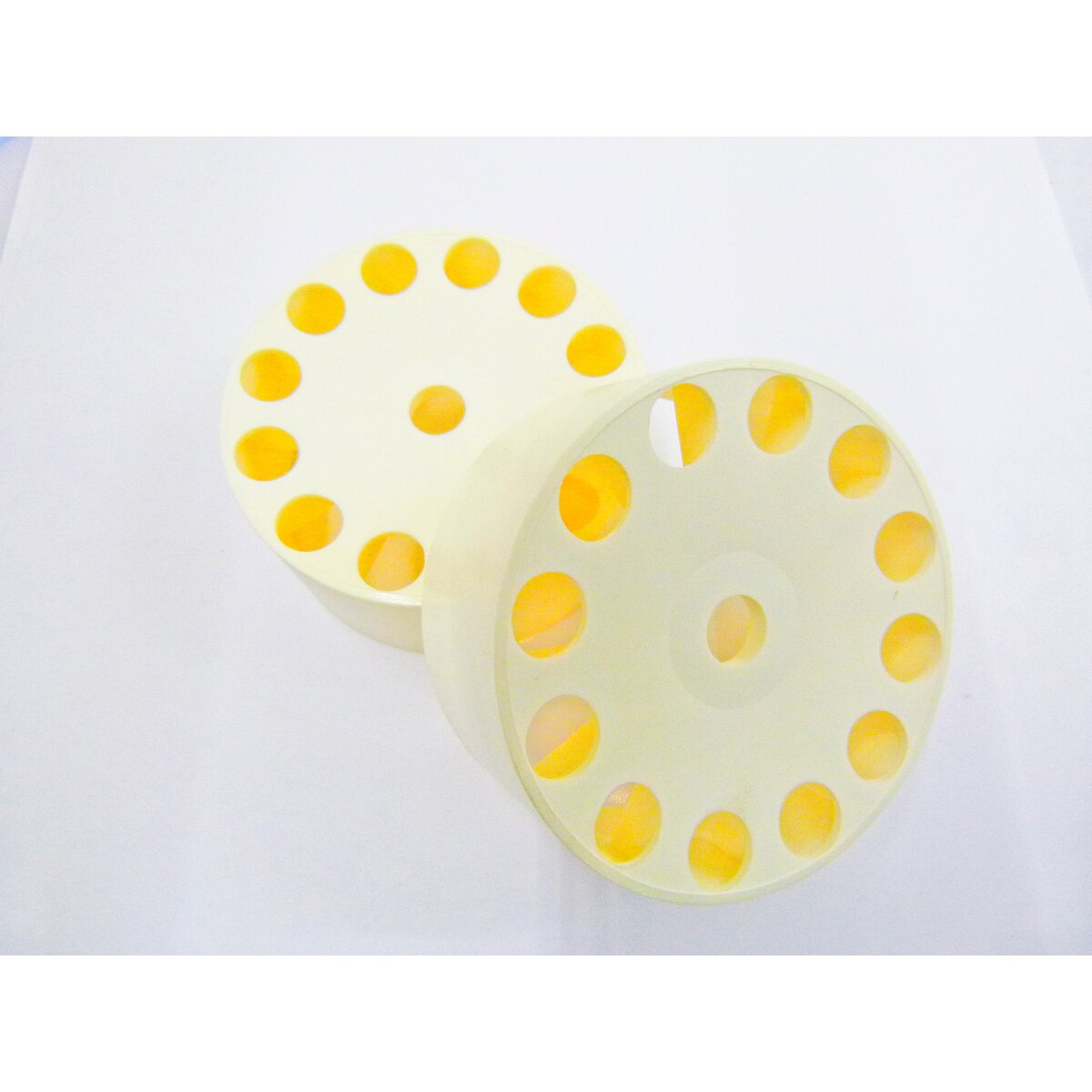 Felgen FP-356 f.Glattbahnr. 12-Loch 1:6-1 Felgen FP-356 f.Glattbahnr. 12-Loch 1:6-1