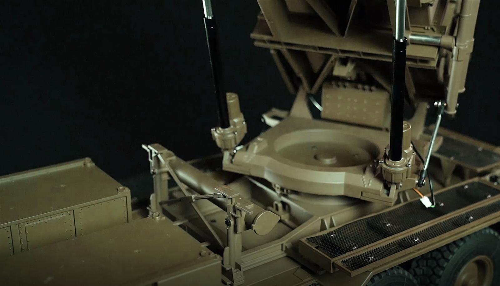 U.S. M747 Sattelaufflieger Raketenwerfer grün KIT U.S. M747 Sattelaufflieger Raketenwerfer grün KIT