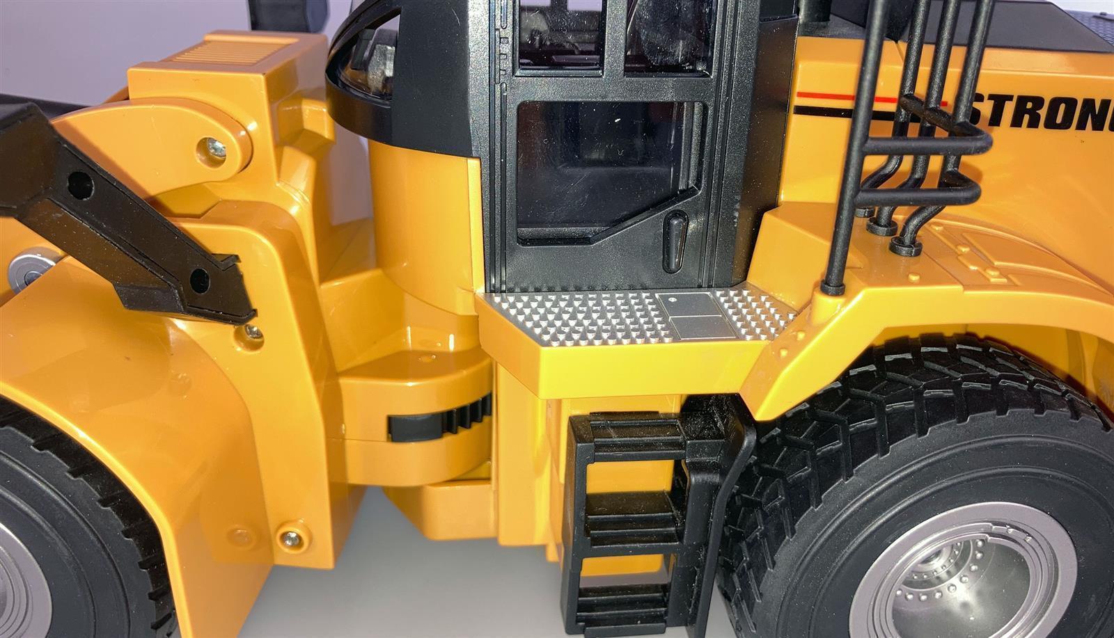 Scale Radlader 1:24