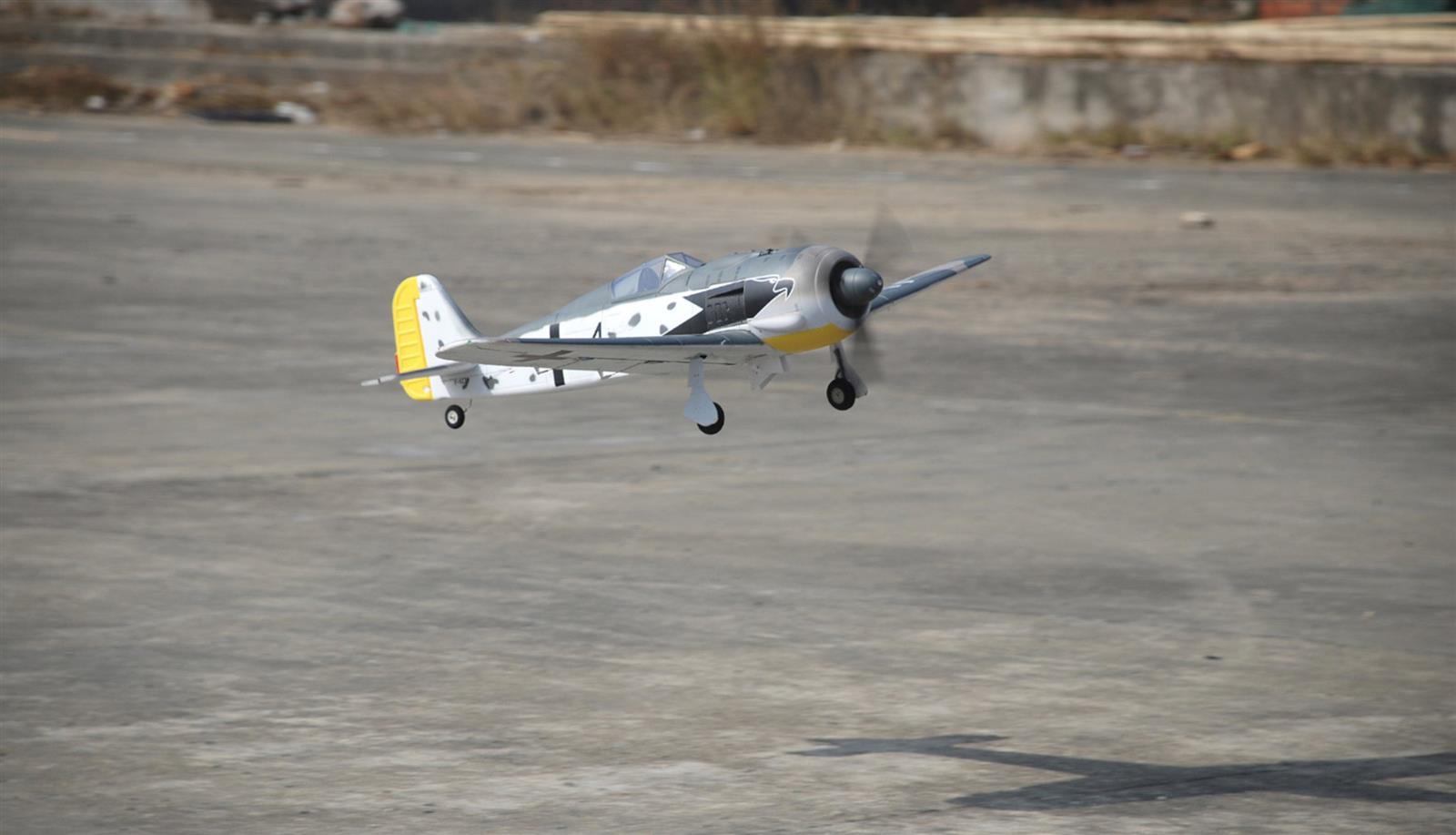 Focke Wolf FW190 Warbird 1200mm brushless PNP