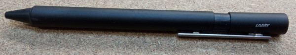 Lamy pur Kugelschreiber 247 – Kuli aus Aluminium in der Farbe Blau, rundmattiert – Mit Großraummine
